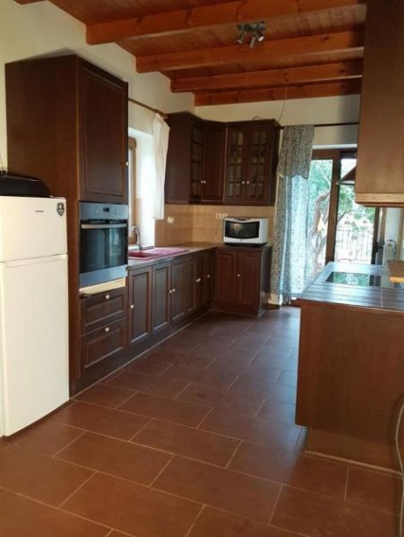 Chersonisos Kreta, Chersonisos: Steinvilla in der Nähe des hübschen Dorfplatzes Haus kaufen